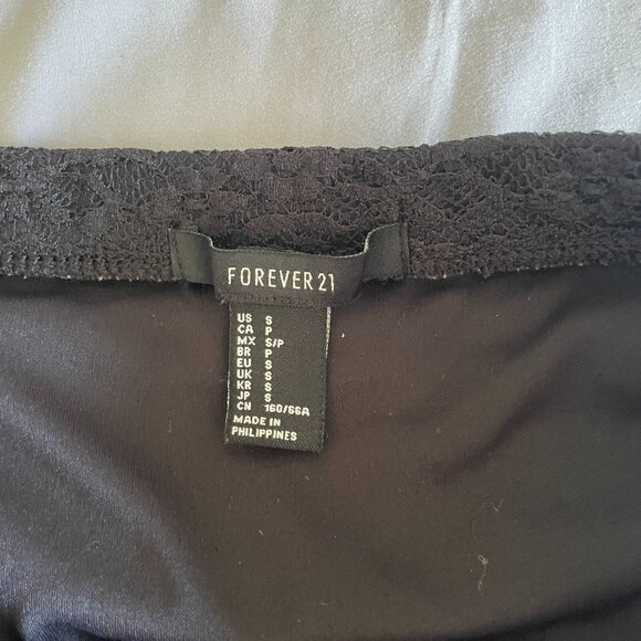 Vintage Forever 21 Lace Spandex Mini Skirt Size S - Picture 2 of 6
